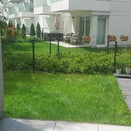 Spacious With Garden