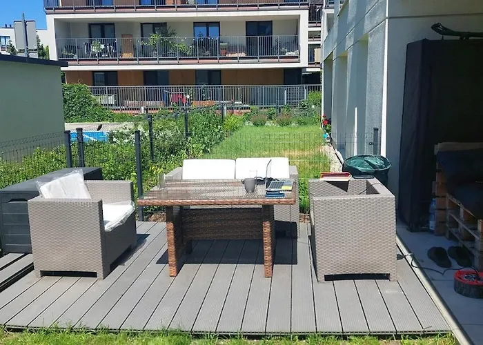 Spacious With Garden